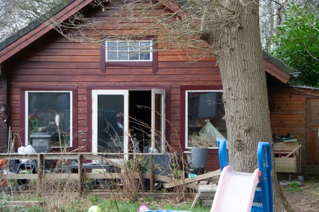 Vakantiehuisje flink beschadigd door&nbsp;brand