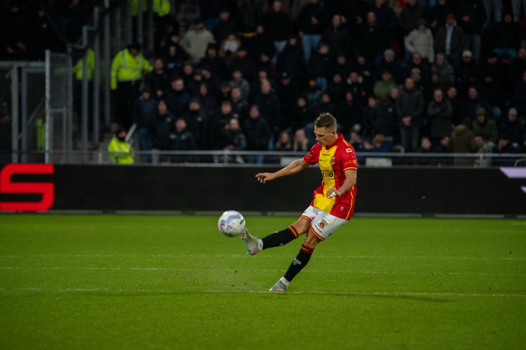 Fantastische start van het seizoen, Go Ahead Eagles wint met&nbsp;4-1