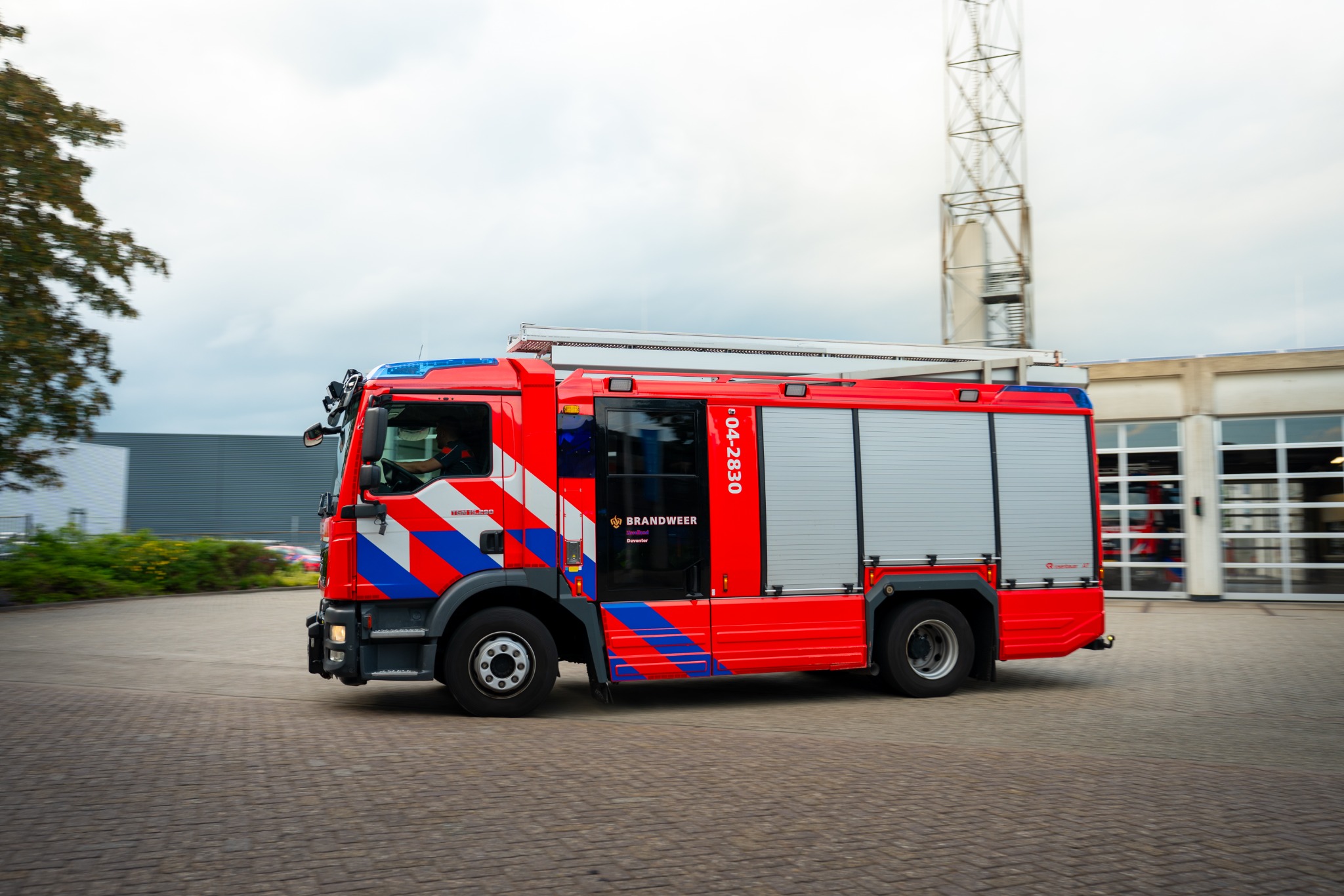 Brandweer opgeroepen voor brand aan boxbergerweg